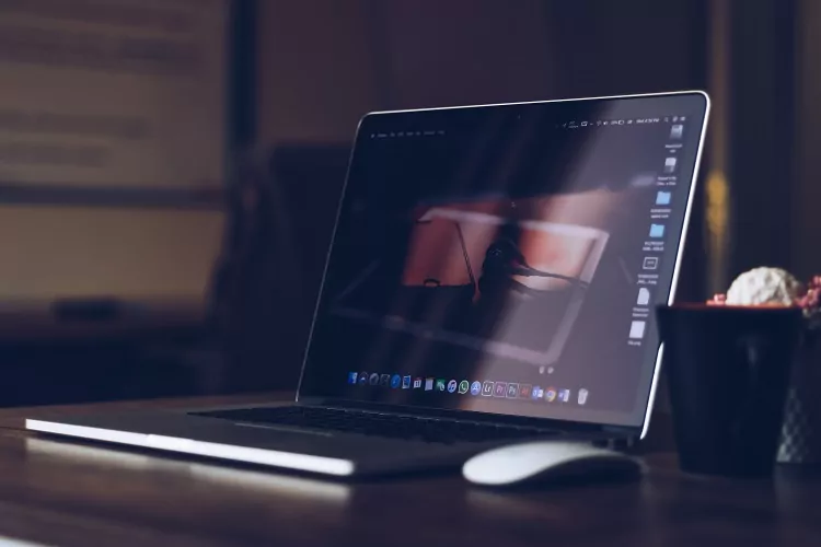 لپ تاپ مناسب نقشه کشی