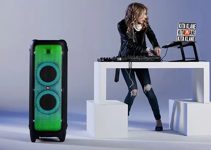 پرفروشترین و بهترین اسپیکر خانگی JBL