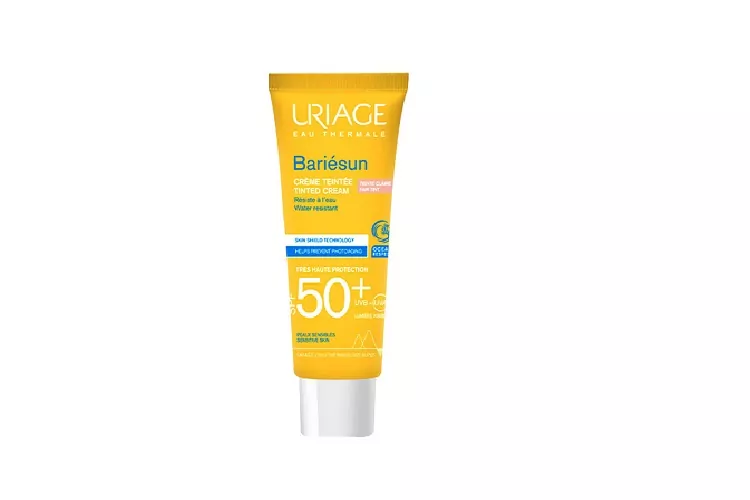 کرم ضد آفتاب رنگی اوریاژ SPF50 مدل Bariesun مناسب پوست خشک و لک دار