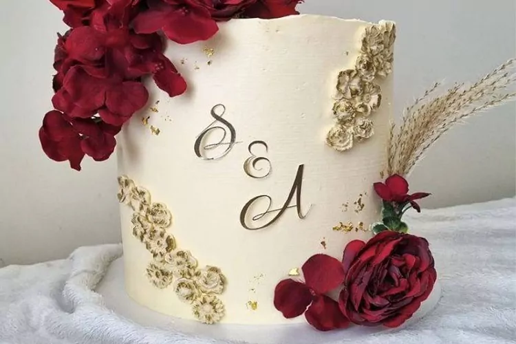 کیک با حروف اول اسم