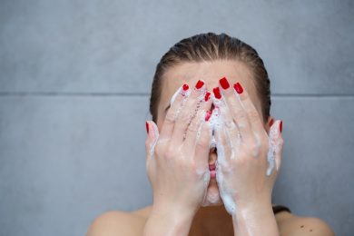 ژل شستشوی صورت پوست چرب