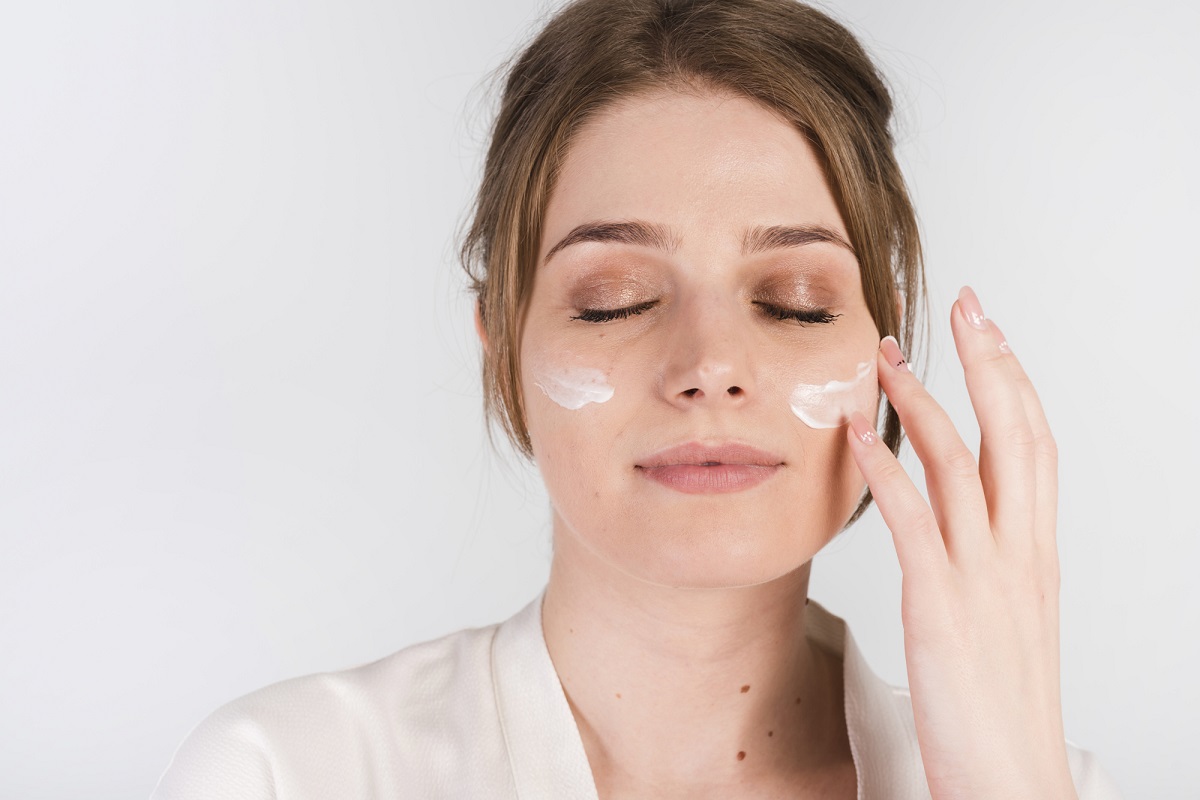 ترکیبات ضدباکتری یا کنترل آکنه